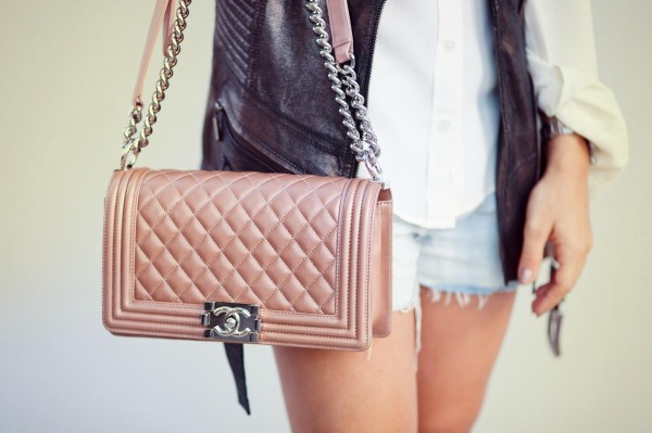 chanel boy bolsa brown