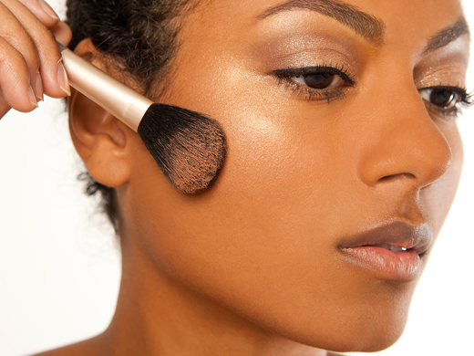 Maquiagens para pele negra - Dicas, truques, passo a passo e inspirações